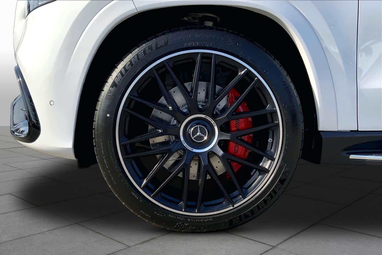 New 2026 Mercedes-Benz GLS 63 AMG 4MATIC image 15