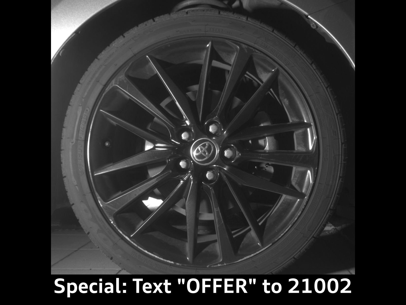 Used 2022 Toyota Camry XSE w/ Navigation Package FWD image 9