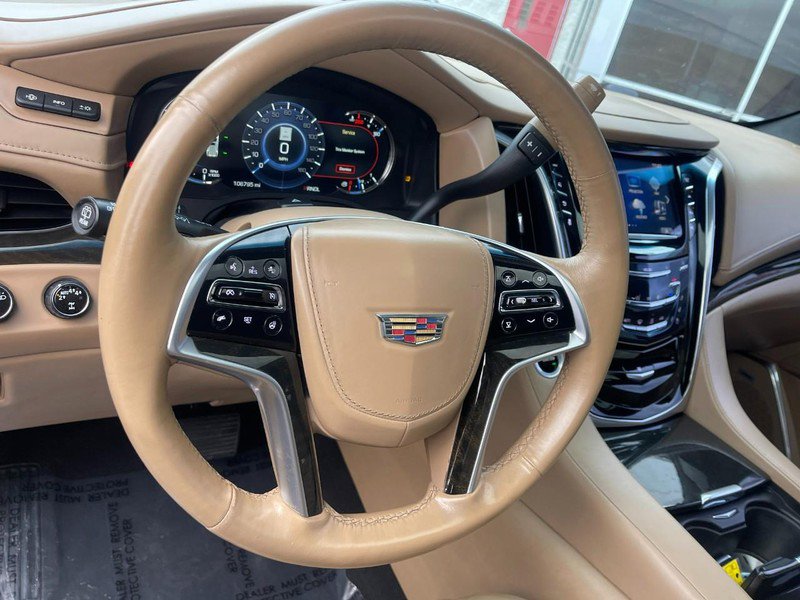 Used 2018 Cadillac Escalade Platinum image 17