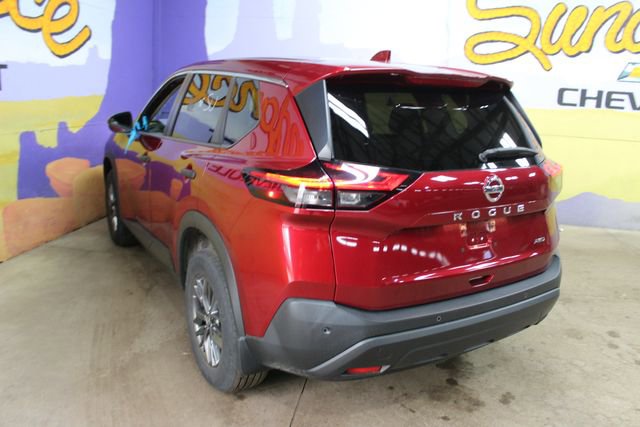 Used 2021 Nissan Rogue S AWD/4WD image 6