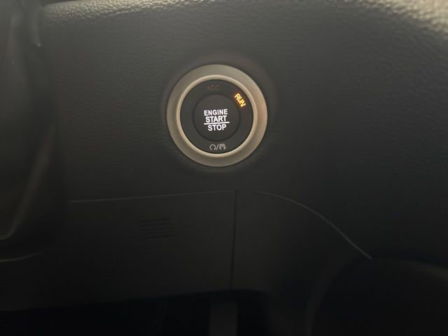 New 2026 Chrysler Pacifica Limited w/ S Appearance Package image 40