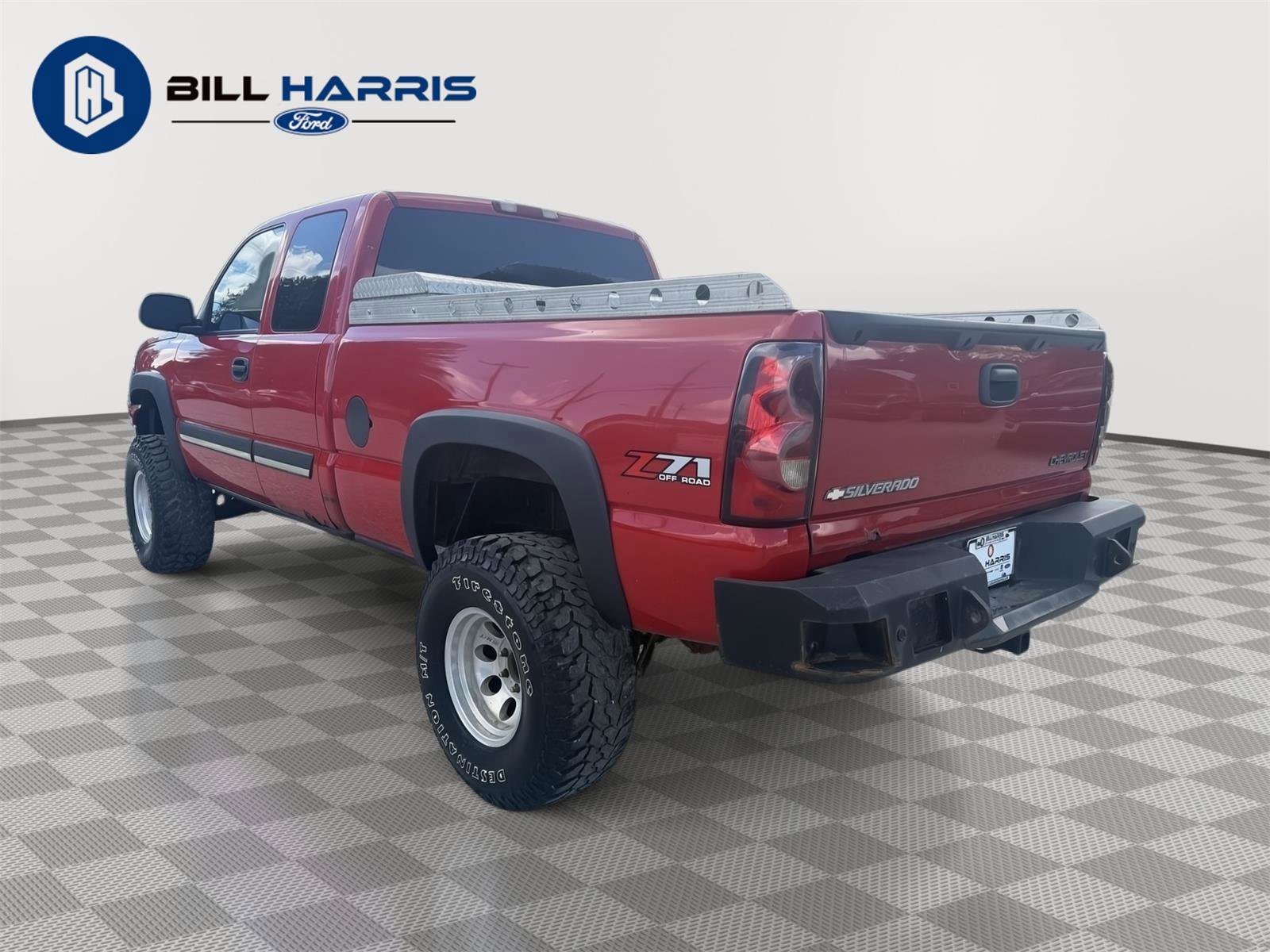 Used 2006 Chevrolet Silverado 1500 LT w/ Light Duty Power Package AWD/4WD image 7