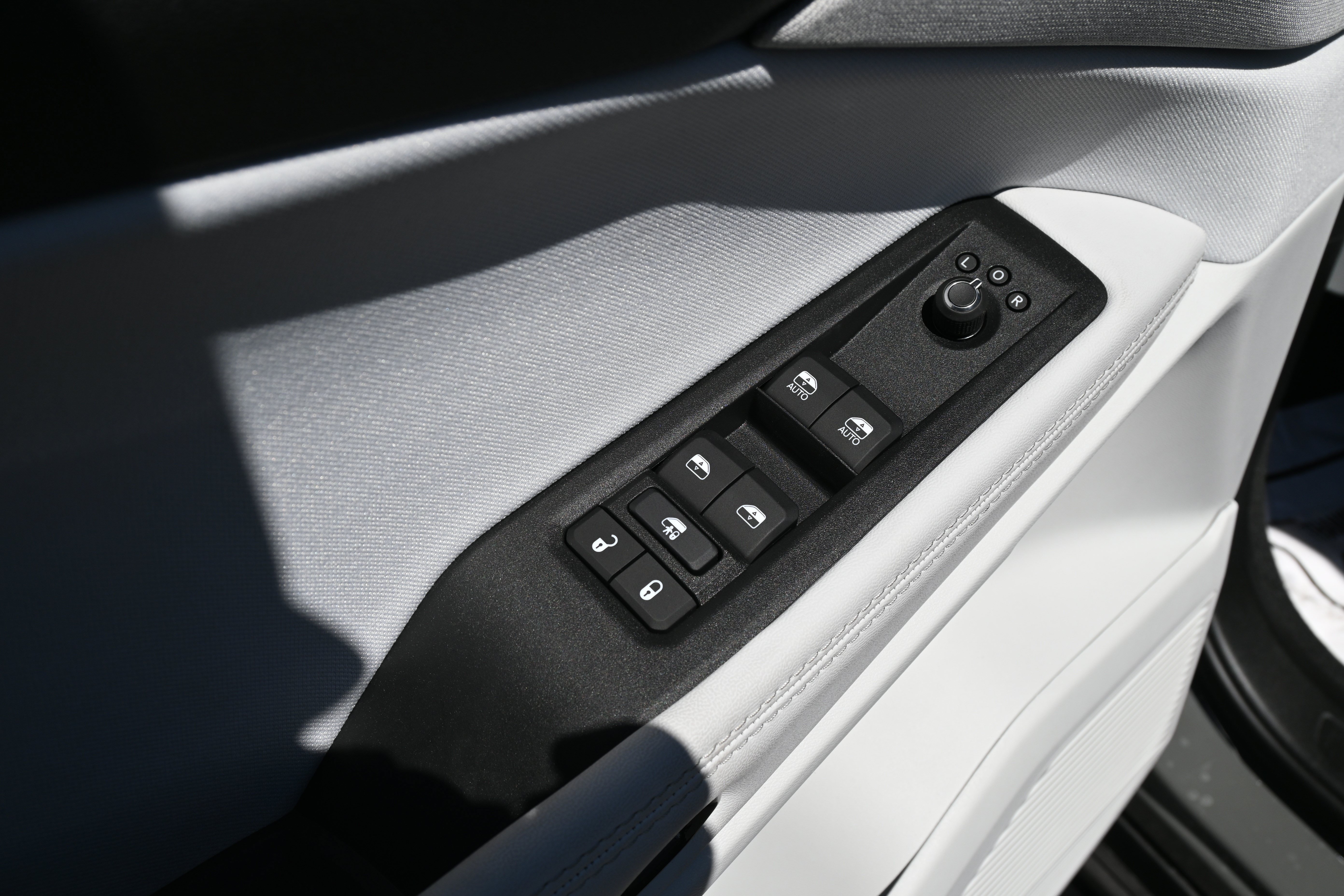 New 2026 Jeep Cherokee Laredo AWD/4WD image 15