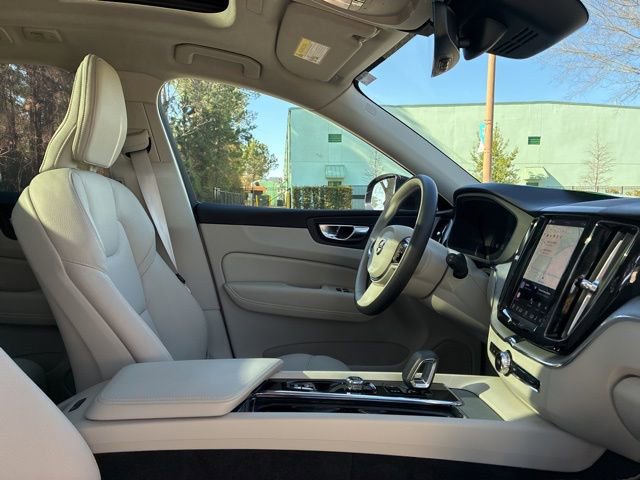 New 2025 Volvo XC60 T8 Plus w/ Protection Package Premier image 23