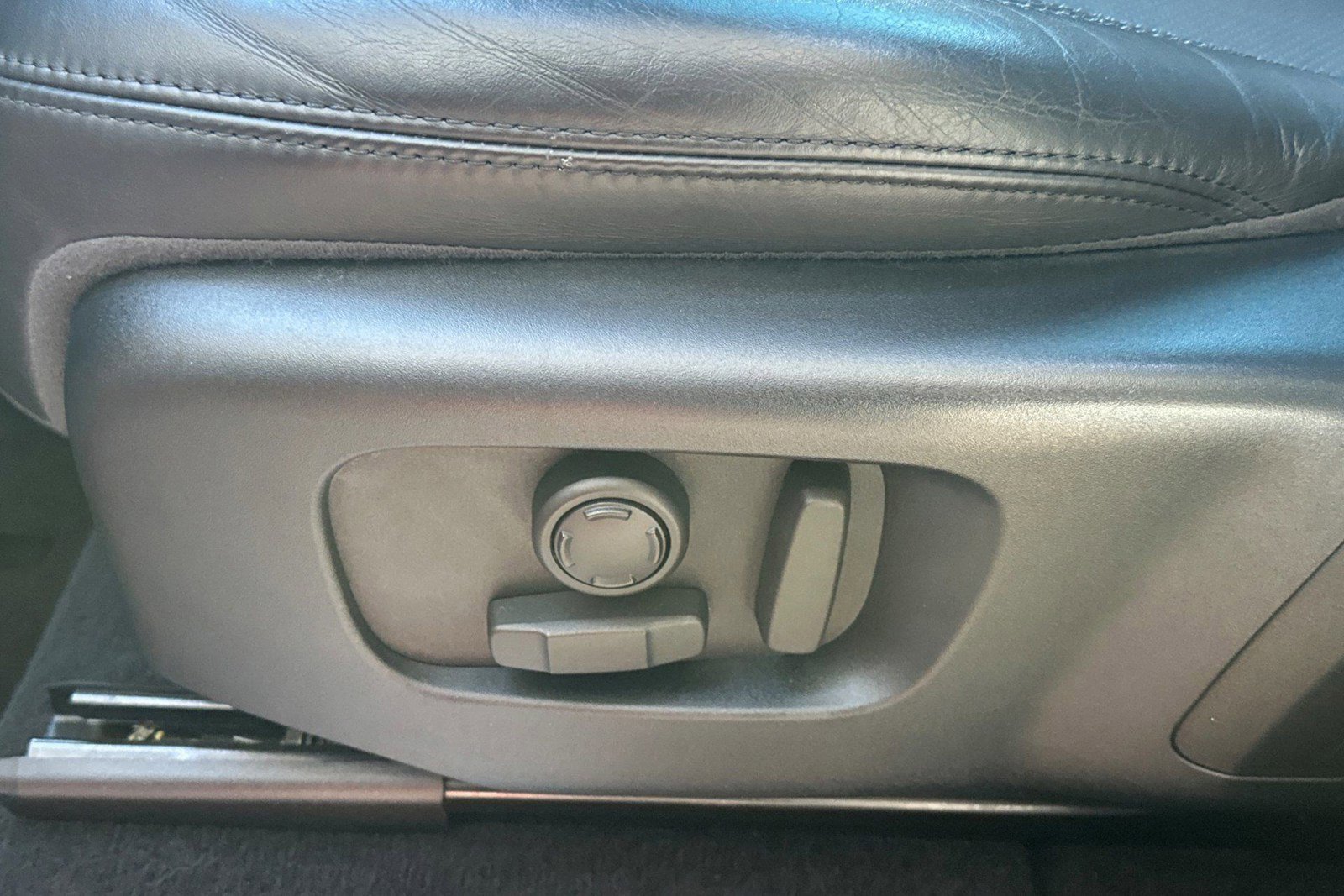 Used 2019 Land Rover Range Rover Sport HSE image 14