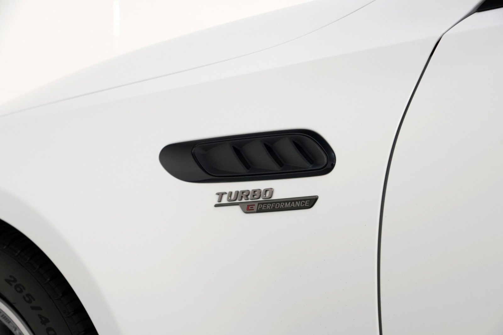 Used 2025 Mercedes-Benz C 63 AMG S w/ Pinnacle Trim Package image 65