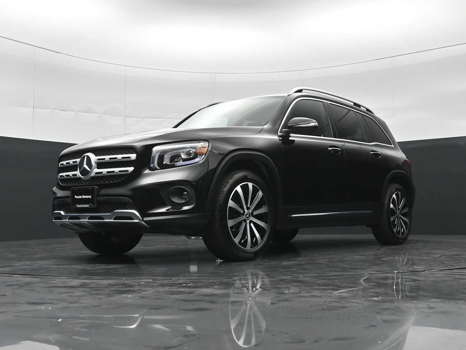 Used 2022 Mercedes-Benz GLB 250 image 36