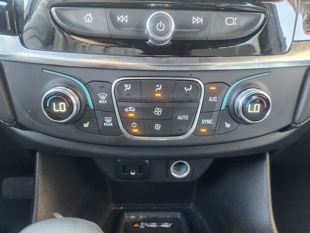 Used 2023 Chevrolet Traverse LT w/ LPO, Floor Liner Package image 19