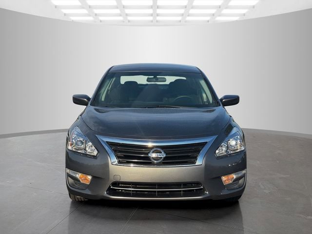 Used 2015 Nissan Altima 2.5 S w/ Power Driver Seat Package FWD image 2