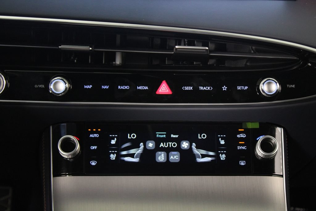 New 2026 Genesis GV70 3.5T Sport Advanced AWD/4WD image 20