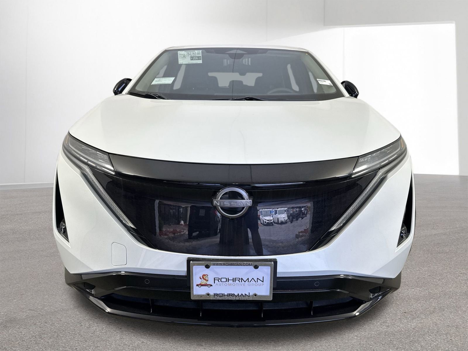 New 2025 Nissan Ariya AWD image 25