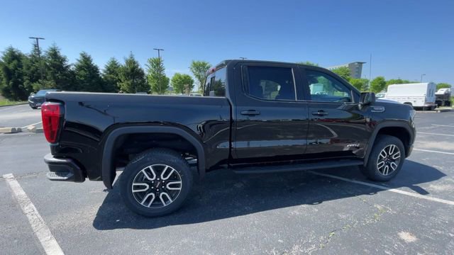 New 2026 GMC Sierra 1500 AT4 w/ AT4 Premium Package AWD/4WD image 2