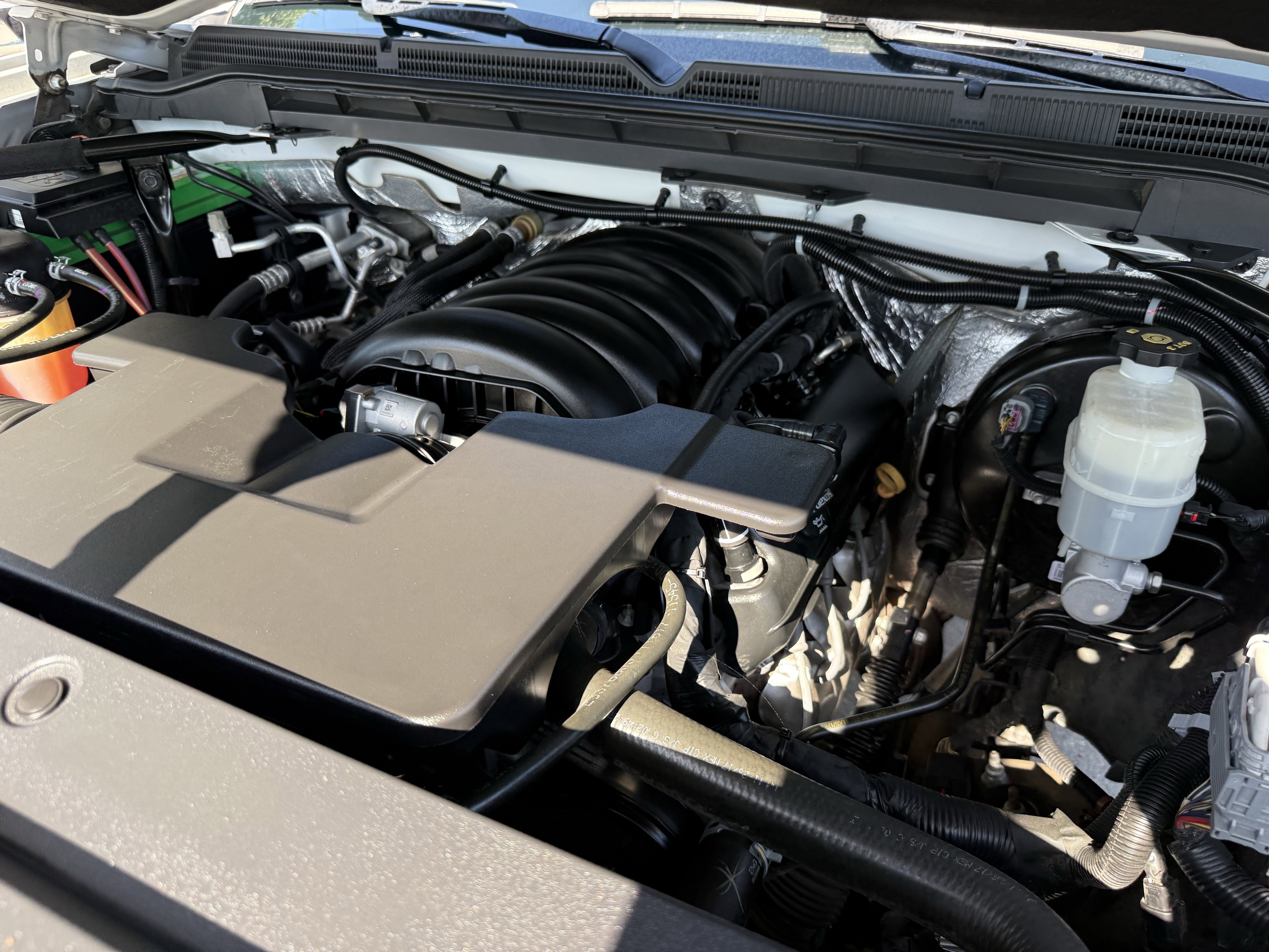 Used 2018 GMC Sierra 1500 SLT w/ Enhanced Driver Alert Package RWD image 32
