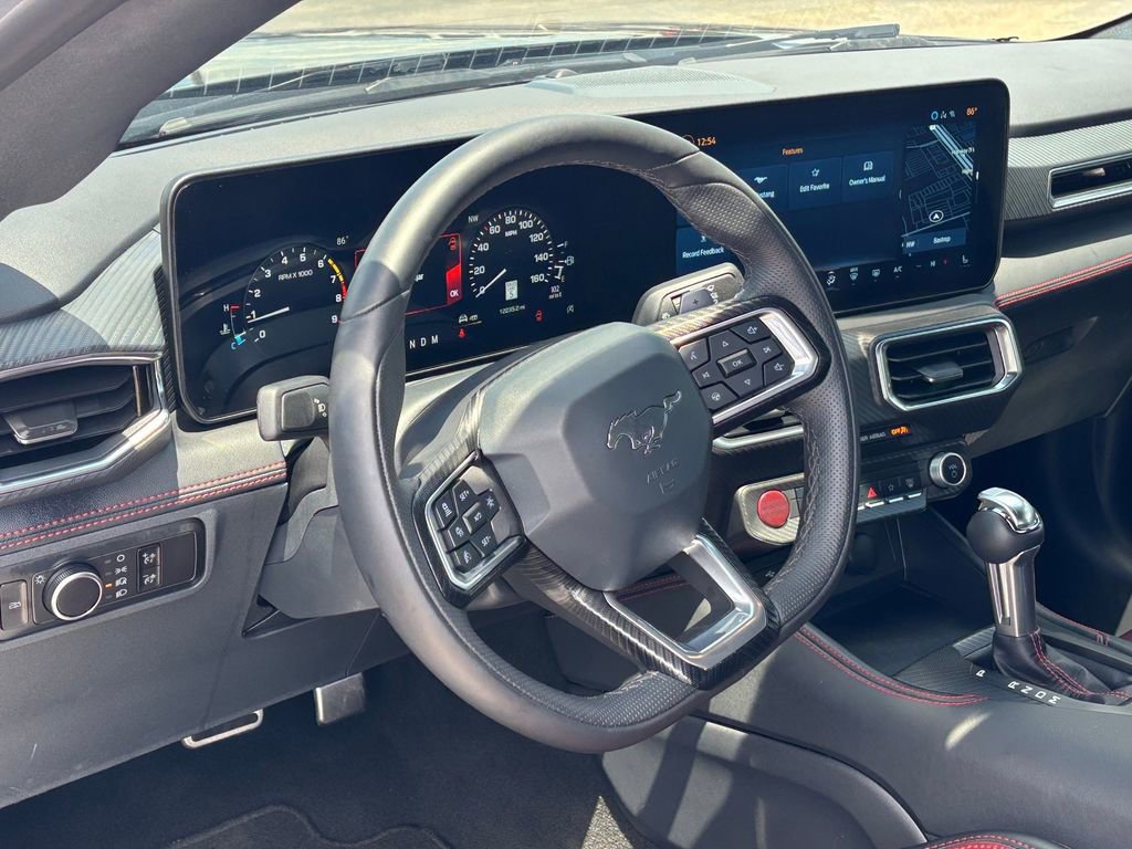 Used 2025 Ford Mustang GT Premium RWD image 9
