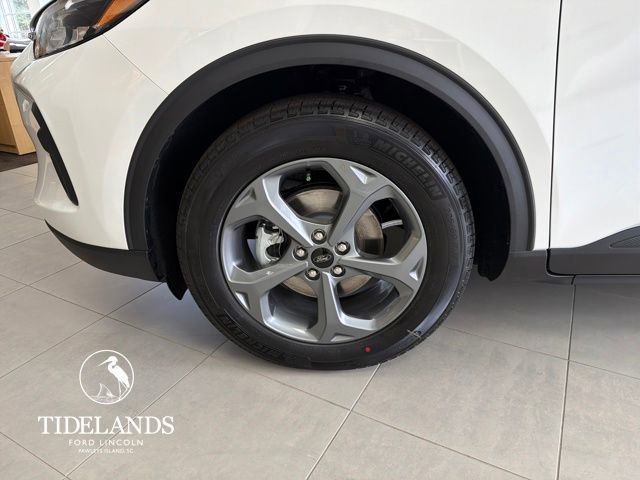 New 2026 Ford Escape ST-Line w/ Tech Pack #1 FWD image 29
