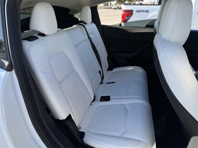 Used 2023 Tesla Model Y Long Range image 30