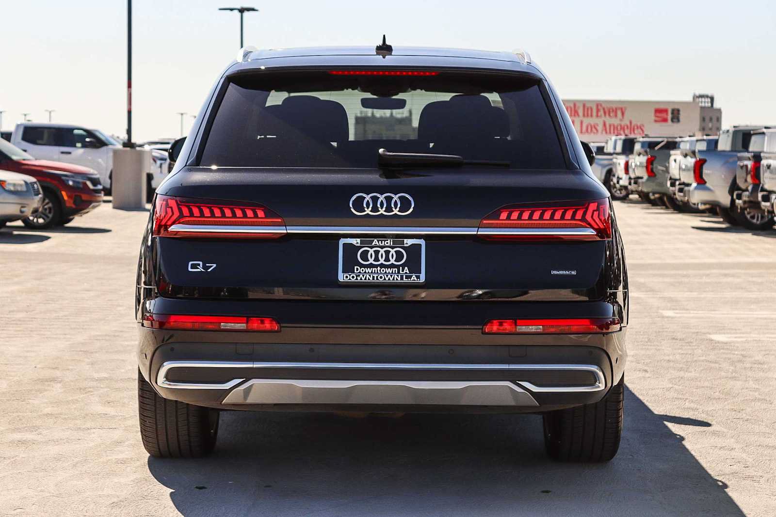 Used 2022 Audi Q7 3.0T Premium Plus w/ Premium Plus Package AWD/4WD image 5