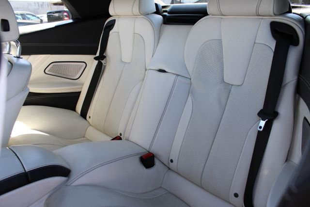 Used 2017 BMW M6 Convertible RWD image 39