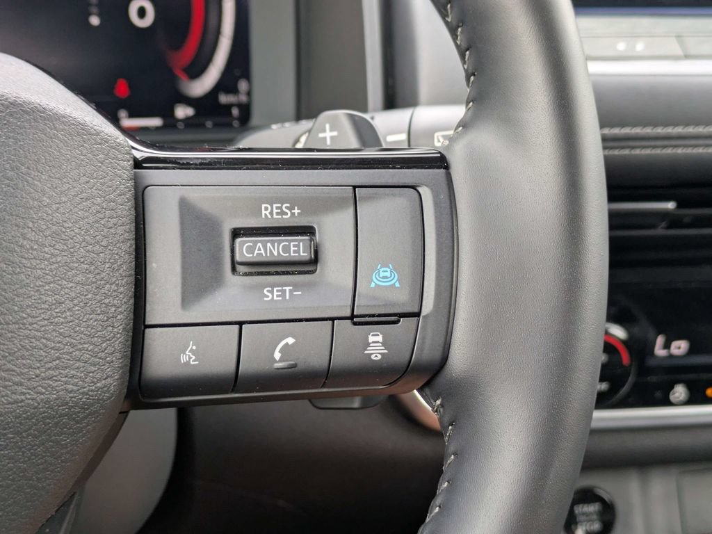 Used 2026 Nissan Rogue SL FWD image 27