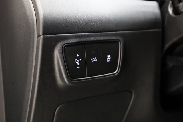 Used 2024 Hyundai Santa Cruz SEL image 13