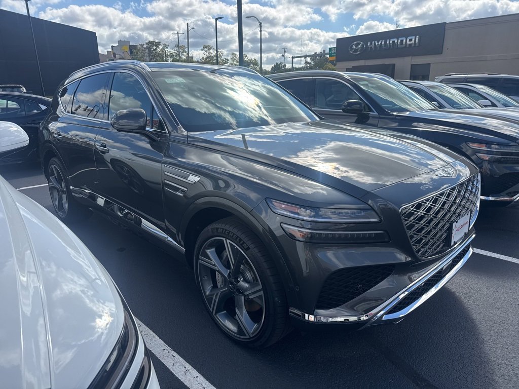 New 2025 Genesis GV80 3.5T Prestige
