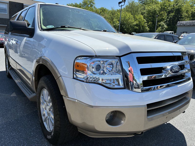 Used 2013 Ford Expedition EL XLT AWD/4WD image 3