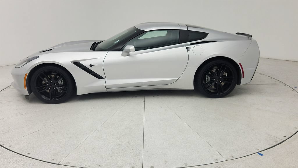 Certified 2019 Chevrolet Corvette Stingray Coupe w/ Carbon Flash Badge Package RWD image 4