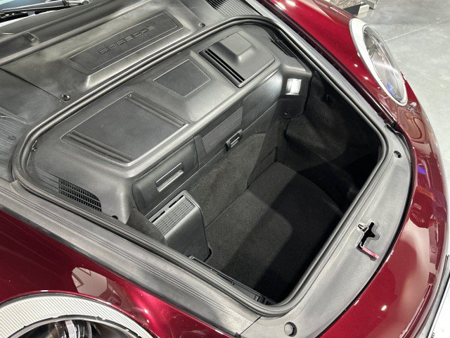 Used 2006 Porsche 911 Carrera 4 AWD/4WD image 27