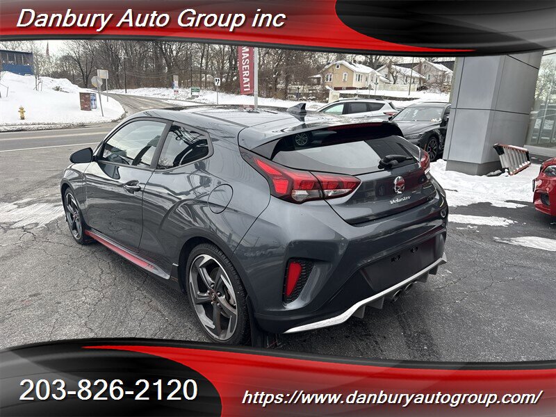 Used 2019 Hyundai Veloster Turbo image 4