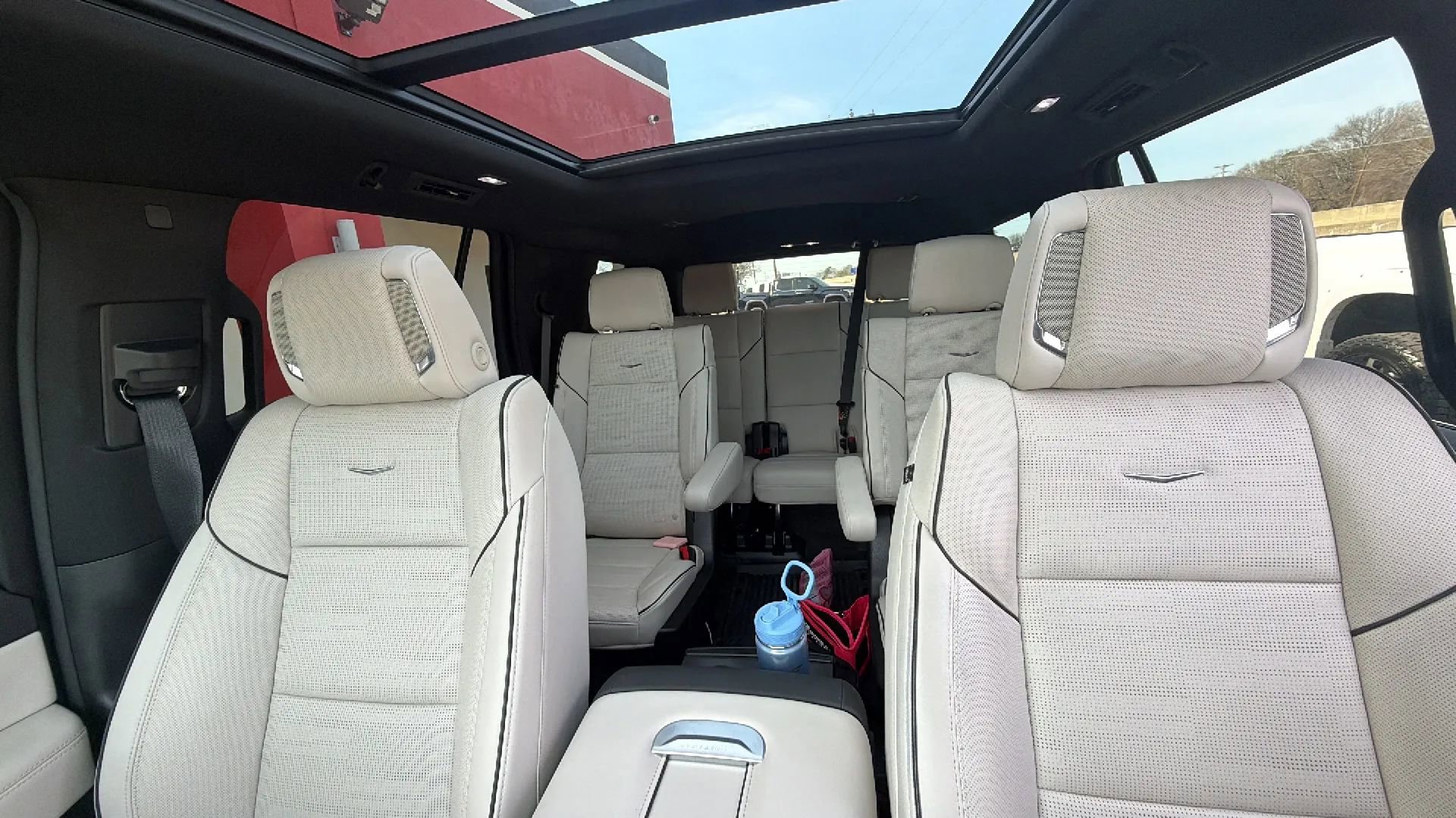 Used 2025 Cadillac Escalade Sport w/ Touring Package image 10