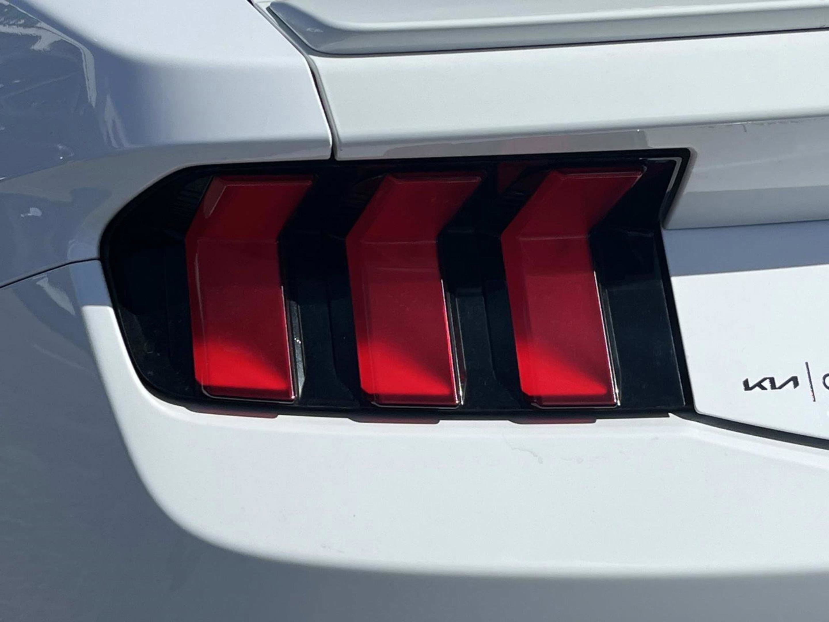 Used 2024 Ford Mustang Premium image 8