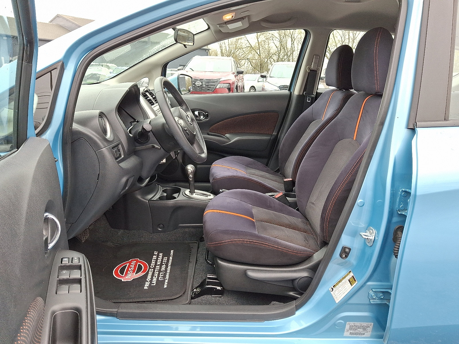 Used 2015 Nissan Versa Note SR w/ SR Tech Package image 15