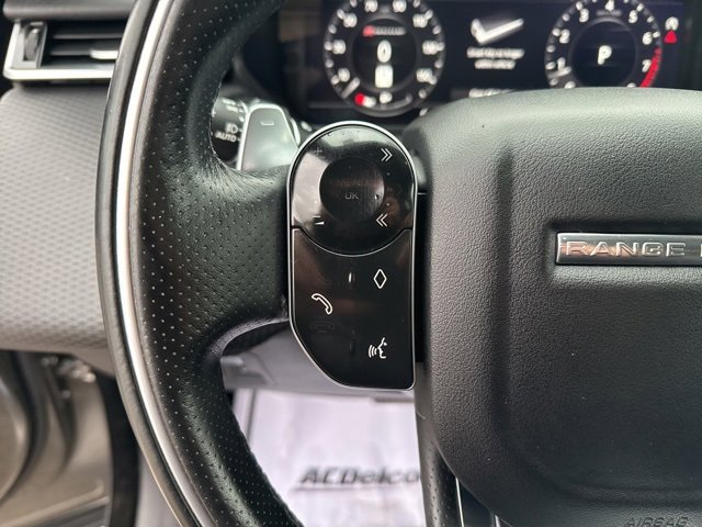 Used 2019 Land Rover Range Rover Velar R-Dynamic SE image 18