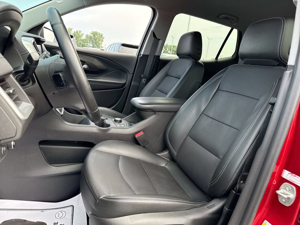 Used 2023 GMC Terrain SLT w/ Elevation Edition FWD image 11