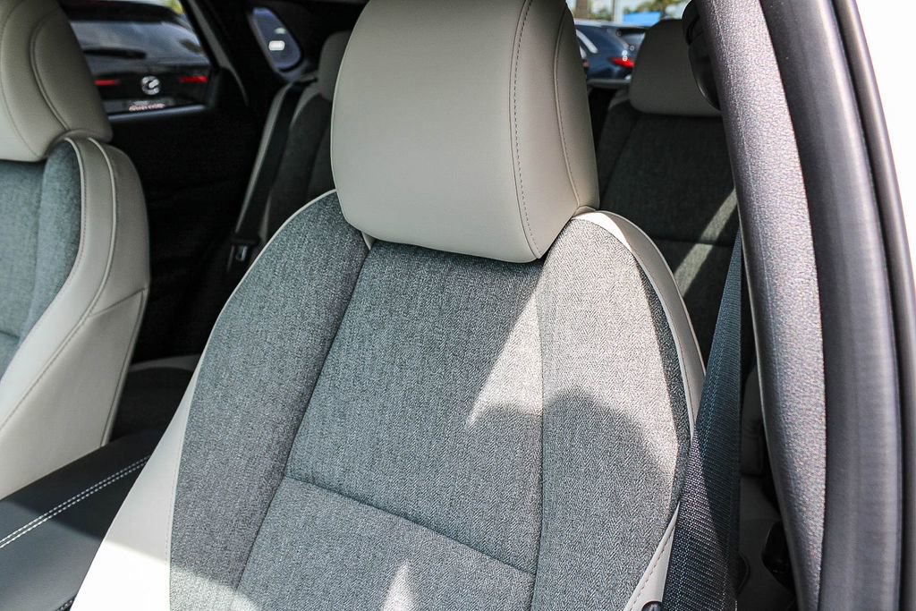 New 2026 MAZDA CX-30 Aire Edition AWD/4WD image 27