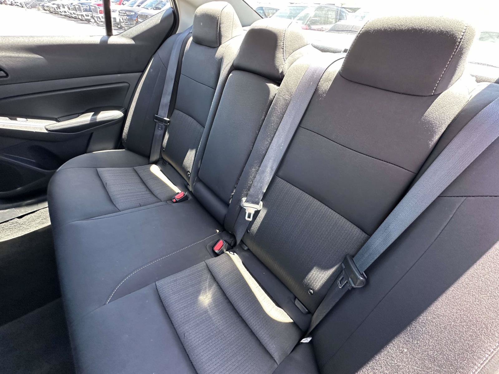 Used 2024 Nissan Altima 2.5 SV FWD image 29