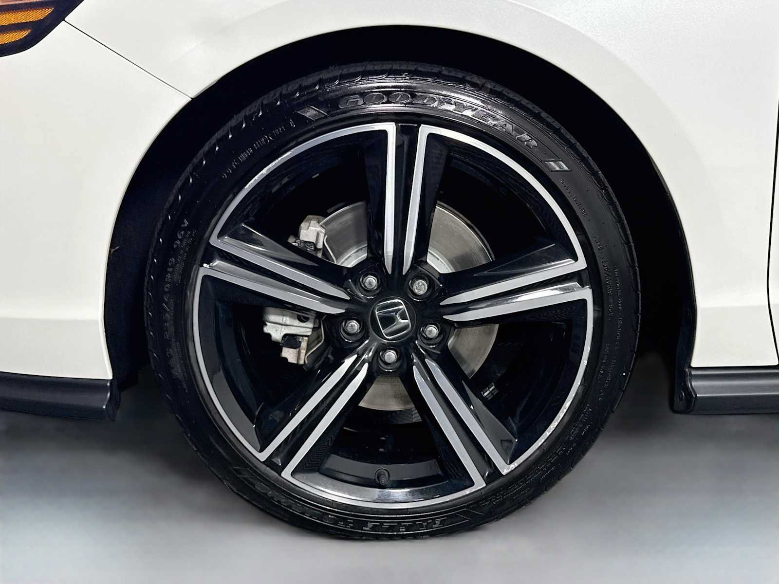 Certified 2024 Honda Accord Sport image 28