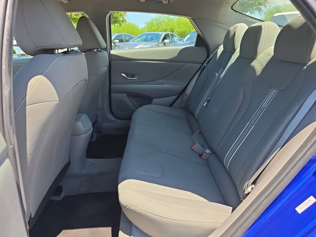 Used 2023 Hyundai Elantra SEL w/ Convenience Package FWD image 14