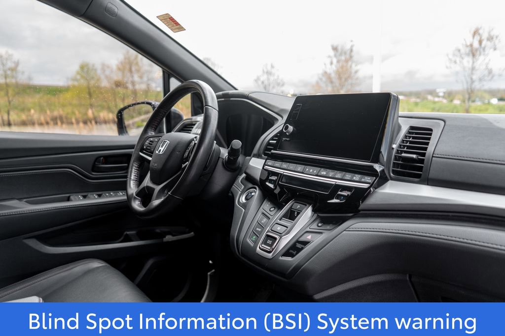 Used 2025 Honda Odyssey Sport-L image 12