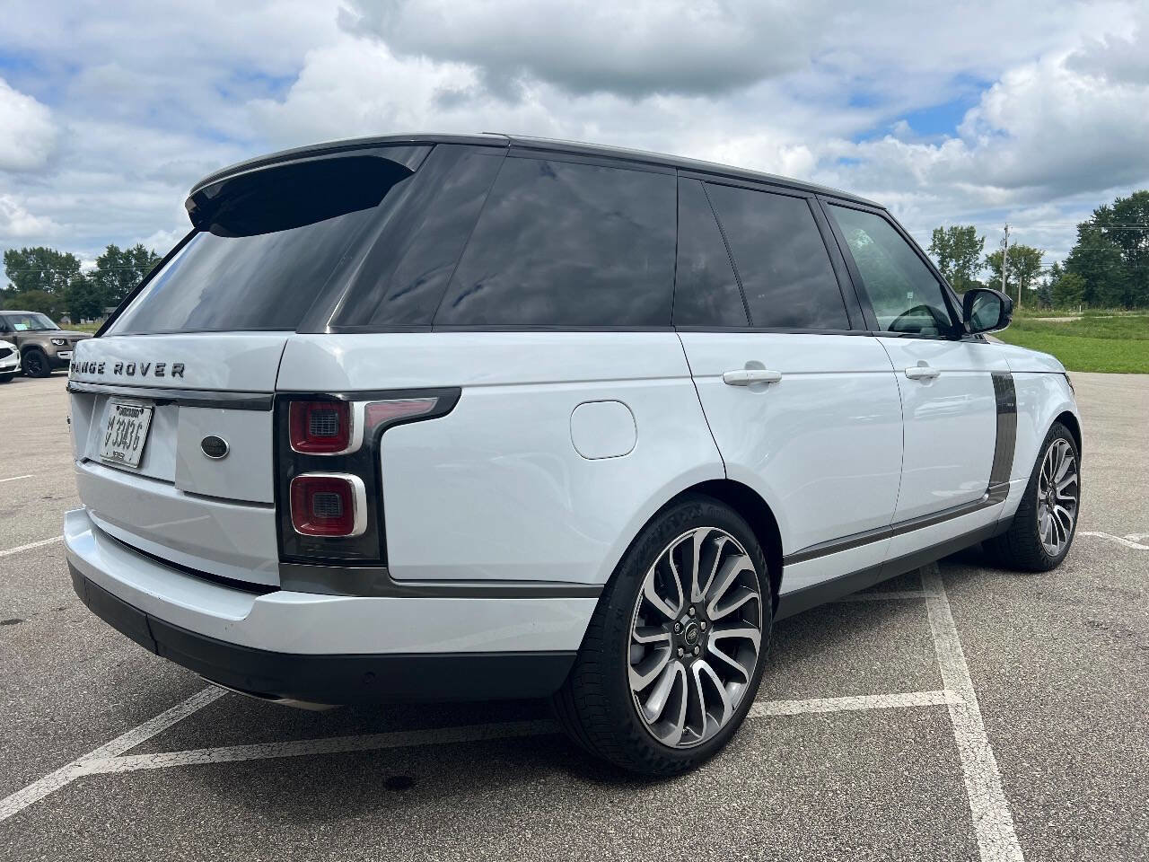 Used 2019 Land Rover Range Rover Supercharged image 6