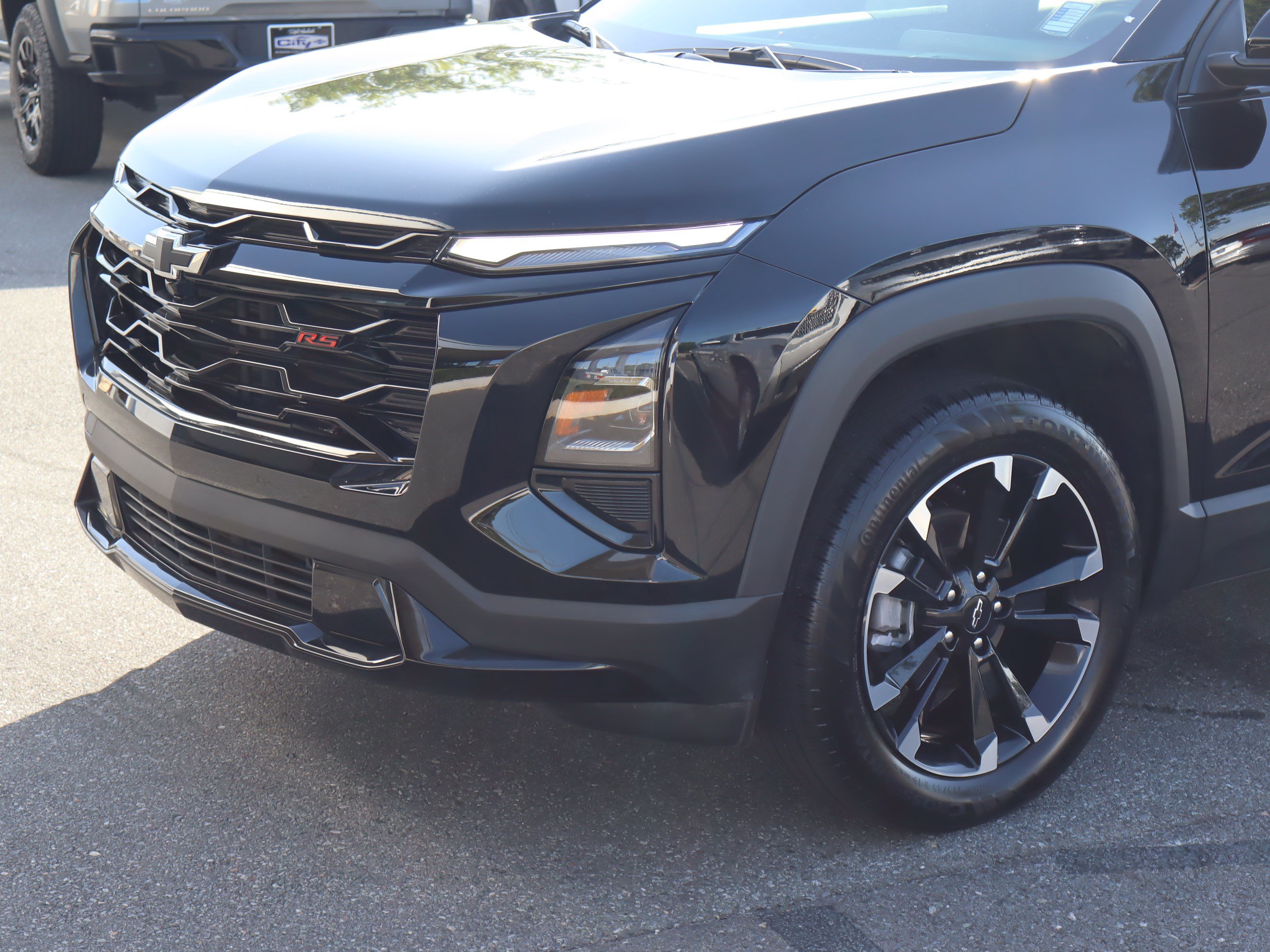 Used 2025 Chevrolet Equinox RS w/ Convenience Package III FWD image 6