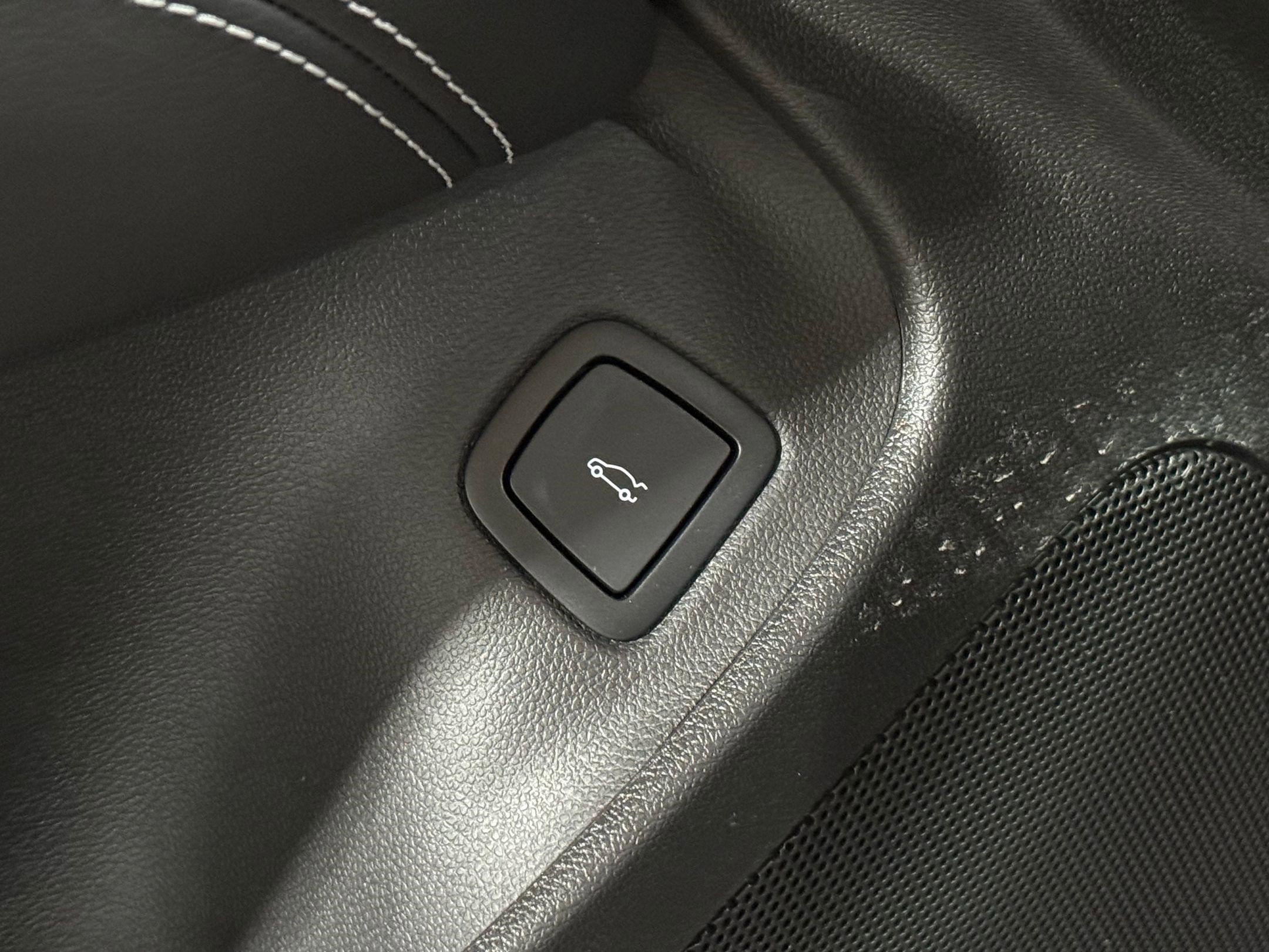 New 2026 Cadillac CT4 V Blackwing RWD image 24