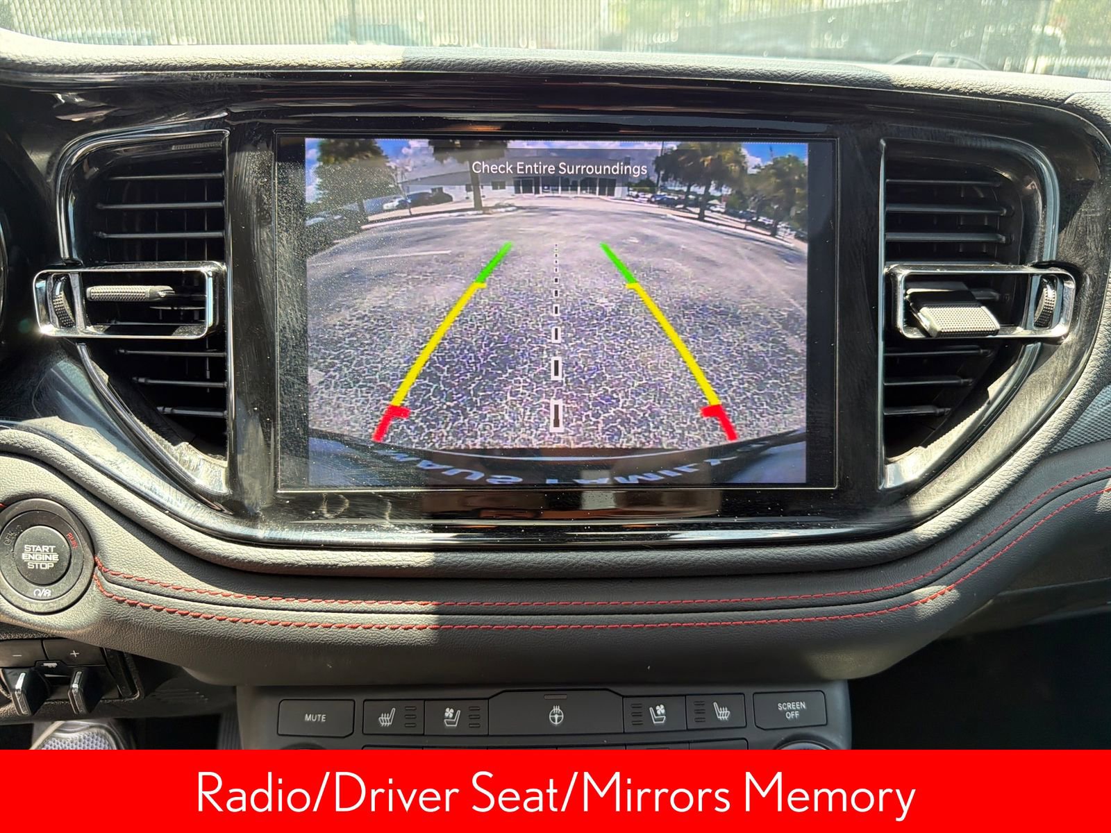 Used 2024 Dodge Durango GT RWD image 25