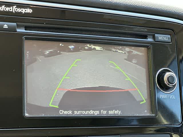 Used 2015 Mitsubishi Outlander SE AWD/4WD image 13