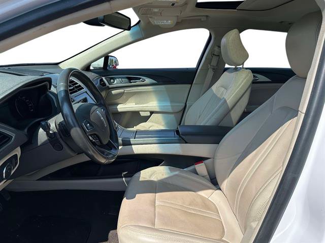 Used 2020 Lincoln MKZ Reserve w/ Elements Package AWD/4WD image 10