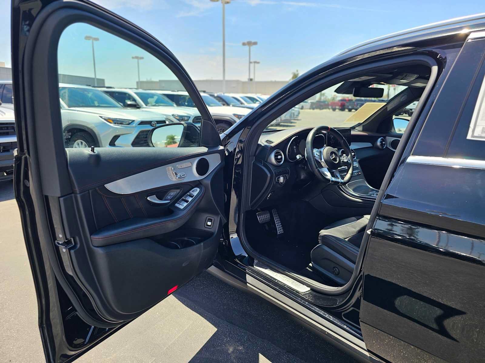 Used 2022 Mercedes-Benz GLC 43 AMG 4MATIC image 15
