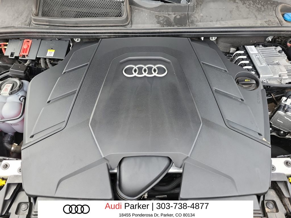 Certified 2022 Audi Q7 3.0T Premium AWD/4WD image 17