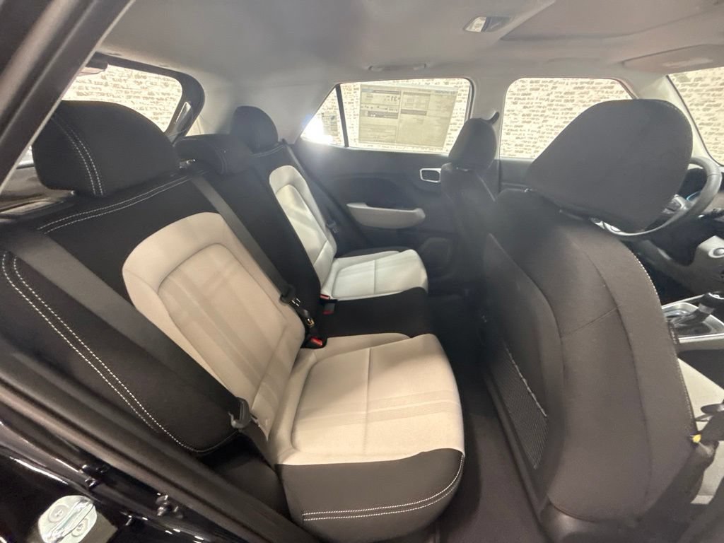 New 2026 Hyundai Venue SEL FWD image 13