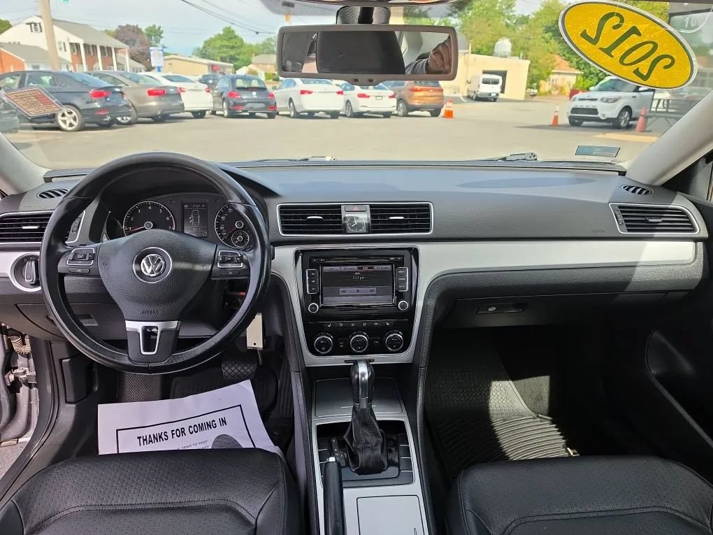 Used 2012 Volkswagen Passat 2.5 SE FWD image 15