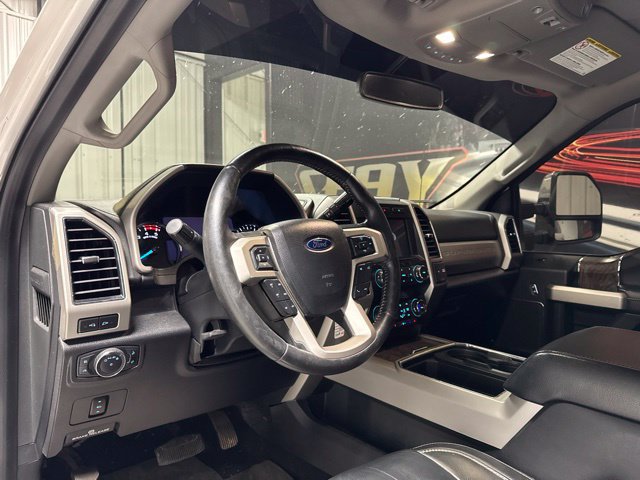 Used 2019 Ford F250 Lariat w/ Chrome Package AWD/4WD image 5